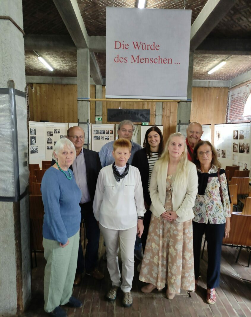 You are currently viewing Besuch der Bundestagsvizepräsidentin Petra Pau in Remscheid